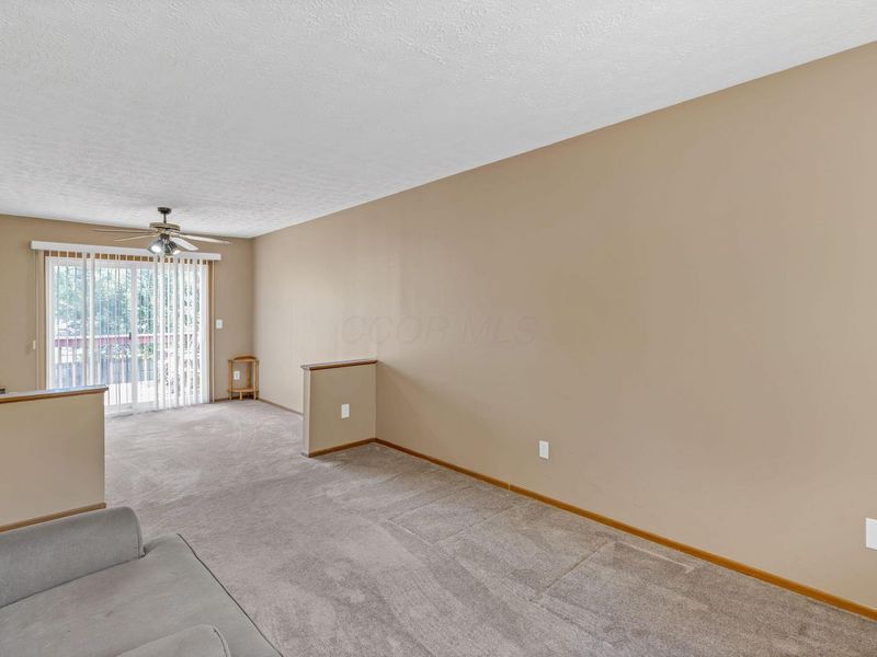 1077 Snohomish Avenue, Columbus, OH 43085 Photo 5