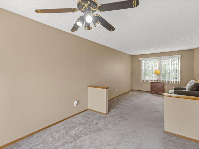 1077 Snohomish Avenue, Columbus, OH 43085 Photo 7