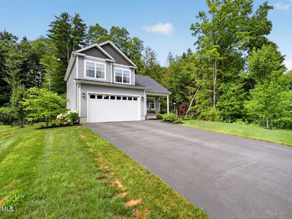 21 Timbira Drive, Gansevoort, NY 12831