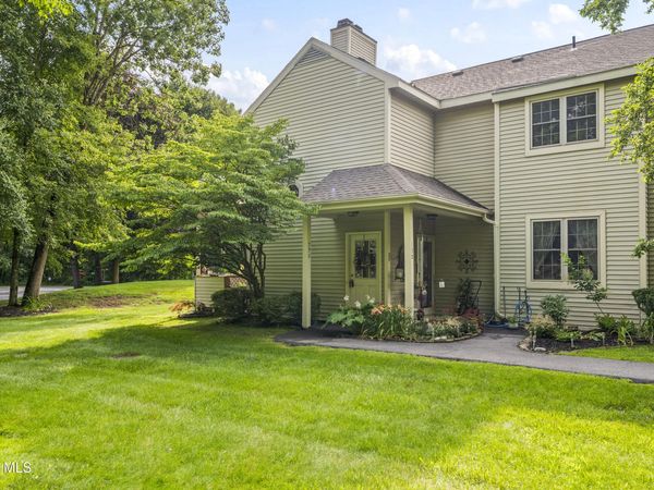 230 Monmouth Way, Clifton Park, NY 12065