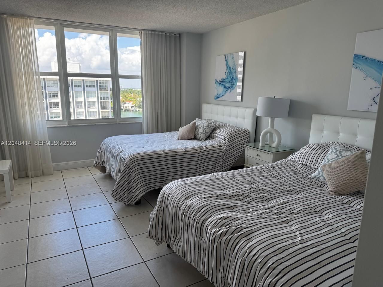 5601 Collins Ave , Unit 823, Miami Beach, FL 33140 Photo