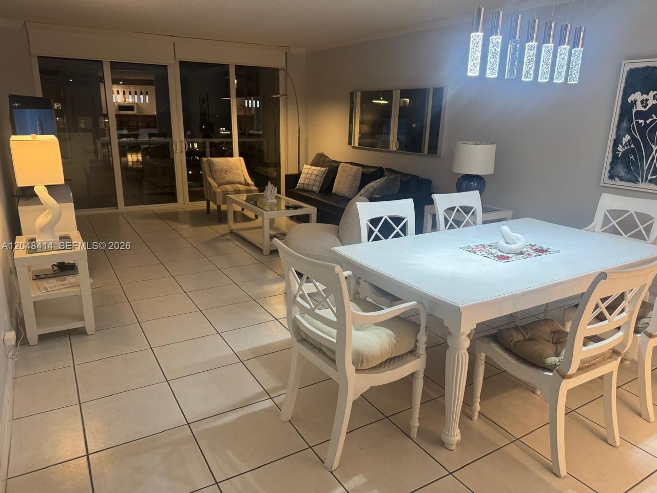 5601 Collins Ave , Unit 823, Miami Beach, FL 33140 Photo