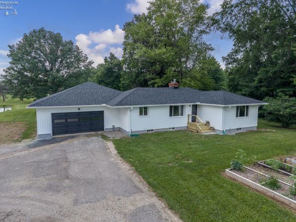 39591 State Route 303, LaGrange, OH 44050