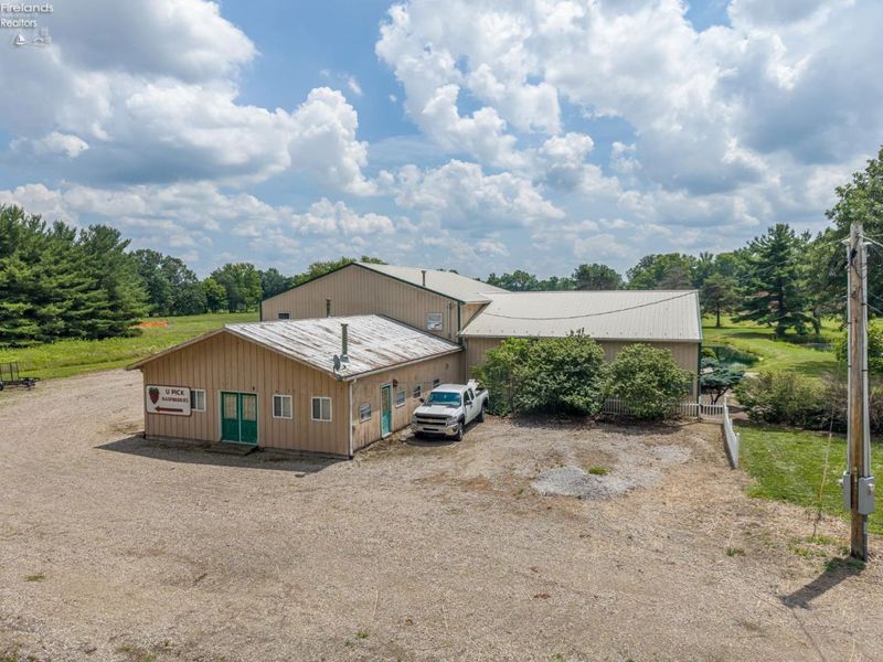 39591 State Route 303, Lagrange, OH 44050 Photo 36