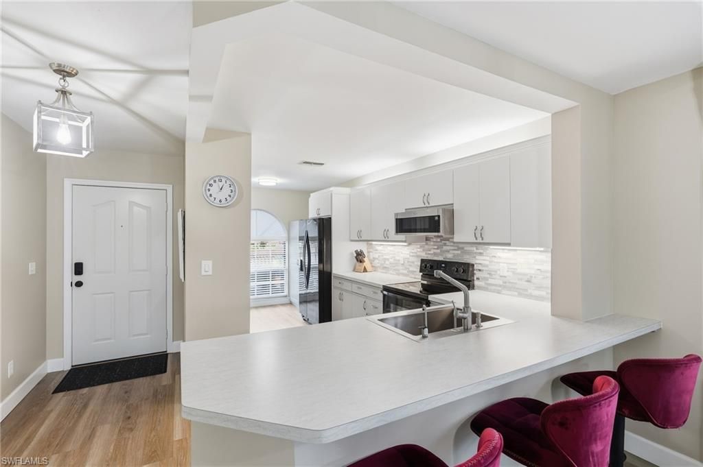 575 Augusta Blvd, Unit 1-5, Naples, FL 34113 Photo