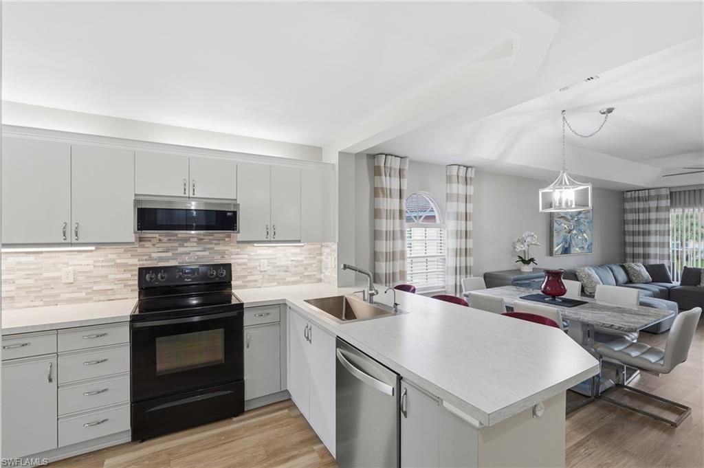 575 Augusta Blvd, Unit 1-5, Naples, FL 34113 Photo