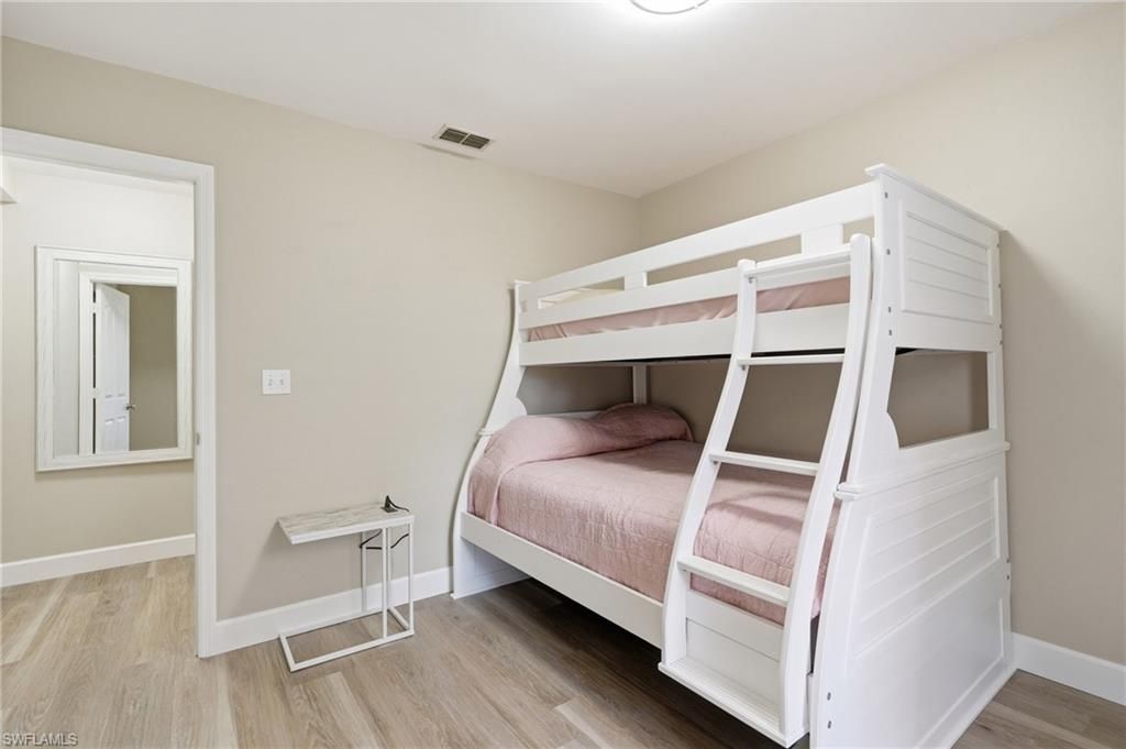 575 Augusta Blvd, Unit 1-5, Naples, FL 34113 Photo