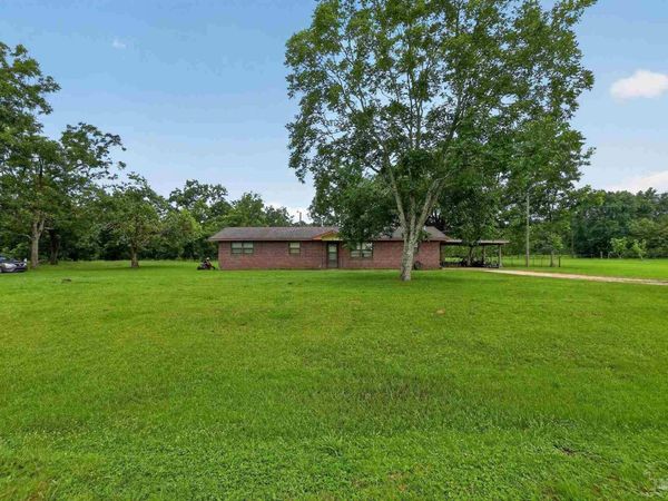 4791 Hwy 168, Century, FL 32535