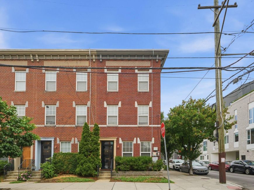 700 S 13th Street, Philadelphia, PA 19147 Main Photo