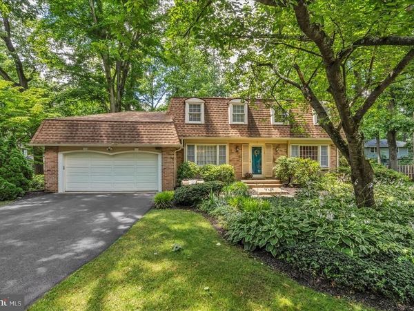 1 PEMBROKE COURT, CHERRY HILL, NJ 08003