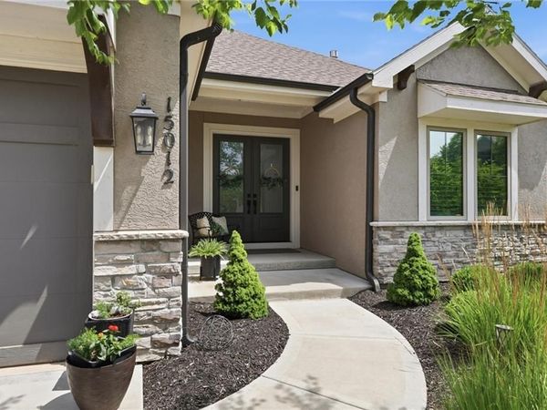15012 W 129th Terrace, Olathe, KS 66062