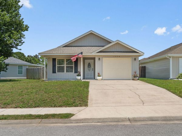 1974 Crosscreek Circle, Gulf Breeze, FL 32563