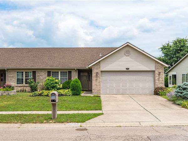 6746 Grovebelle Drive, Huber Heights, OH 45424