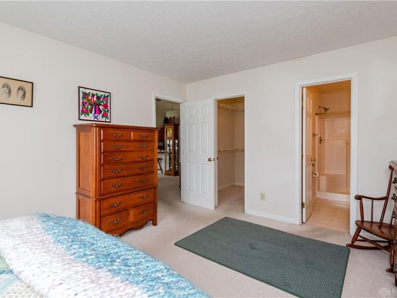 6746 Grovebelle Drive, Huber Heights, OH 45424 Photo 19