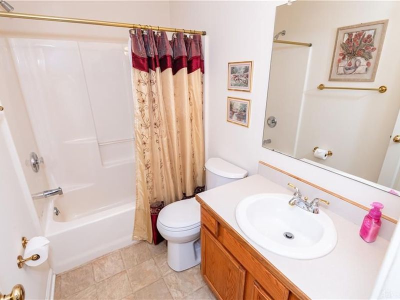 6746 Grovebelle Drive, Huber Heights, OH 45424 Photo 26