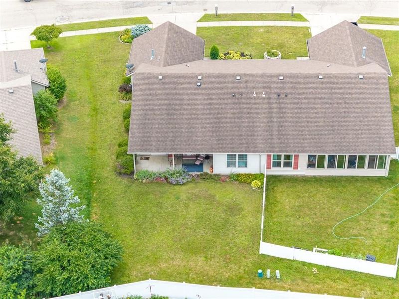 6746 Grovebelle Drive, Huber Heights, OH 45424 Photo 34