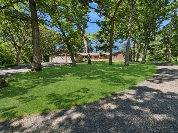 3605 Oak Ridge Road , Crystal Lake, IL 60012