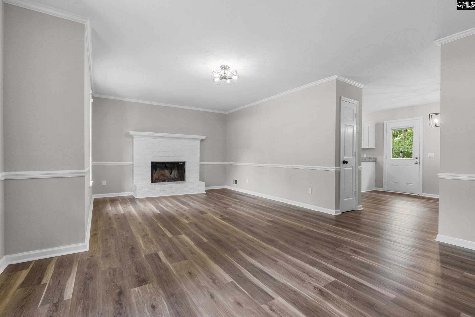 112 Cockspur Court  Photo 5