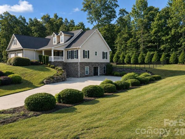 343 Wittenburg Springs Drive , Taylorsville, NC 28681