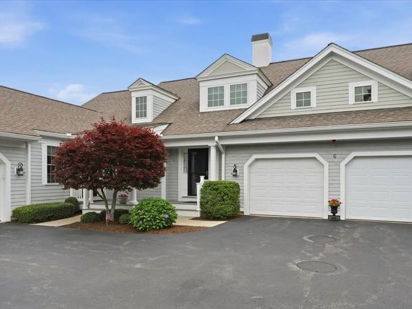 4 Red Pony Path, Unit 4, Marshfield, MA 02050