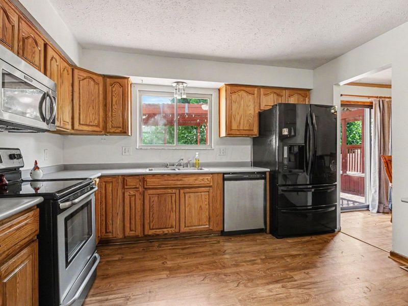 2161 Heatherfield Avenue, Columbus, OH 43235 Photo 11