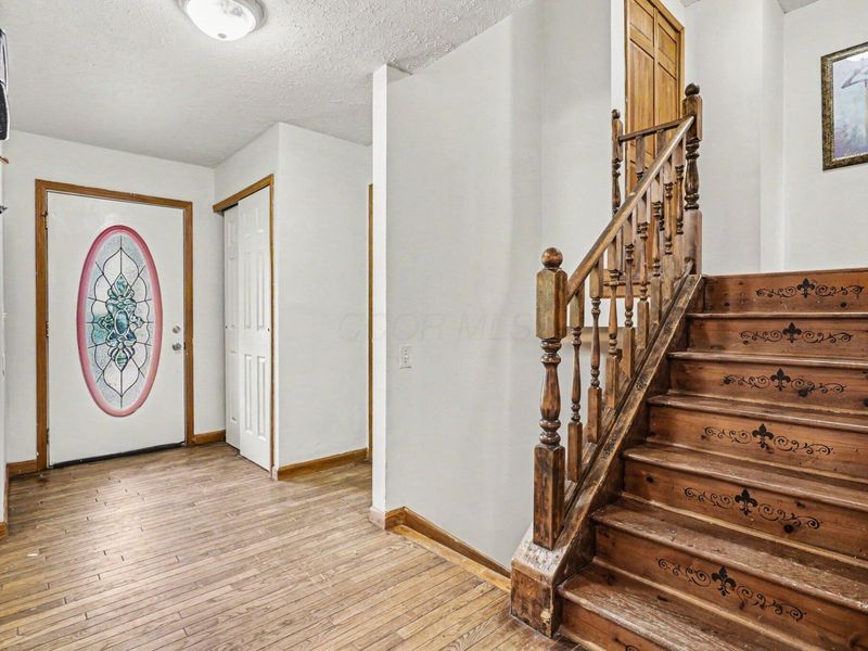 2161 Heatherfield Avenue, Columbus, OH 43235 Photo 3