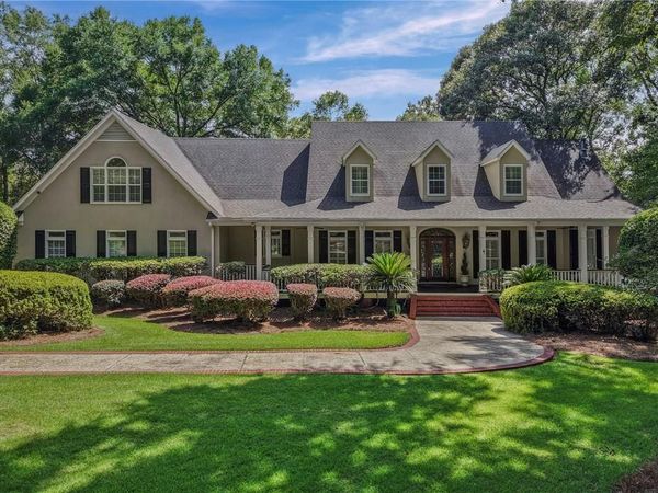 3580 Lakefront Drive, Mobile, AL 36695