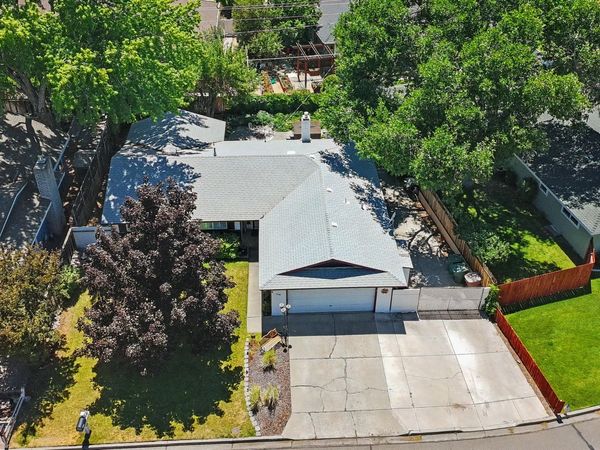 1548 Wildrose Drive, Minden, NV 89423