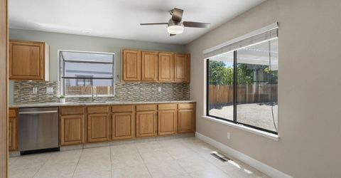 5275 Santa Rosa Avenue, Sparks, NV 89436 Photo