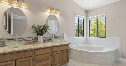 5275 Santa Rosa Avenue, Sparks, NV 89436 Photo