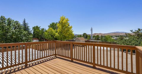 5275 Santa Rosa Avenue, Sparks, NV 89436 Photo
