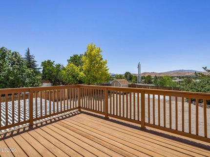 5275 Santa Rosa Avenue, Sparks, NV 89436 Photo
