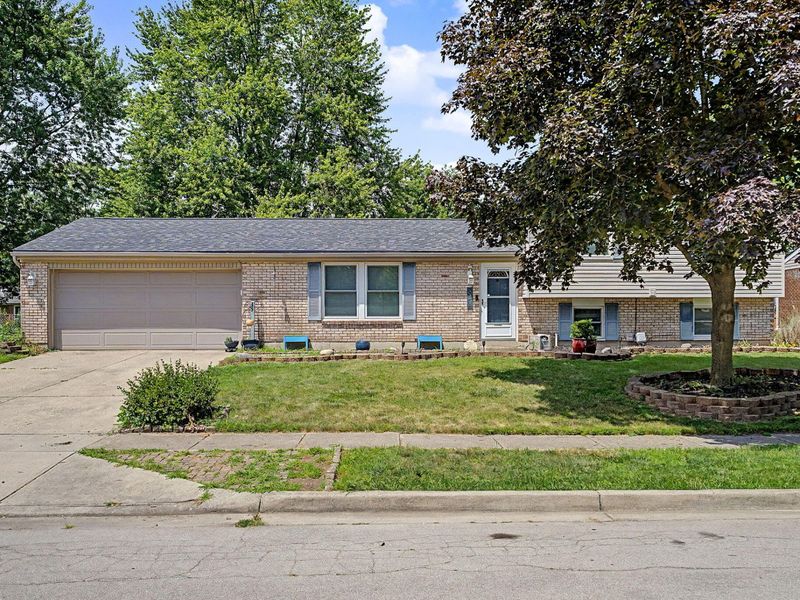 844 Sunset Drive, Englewood, OH 45322 Photo 2