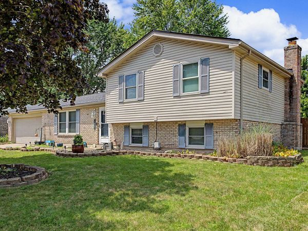 844 Sunset Drive, Englewood, OH 45322