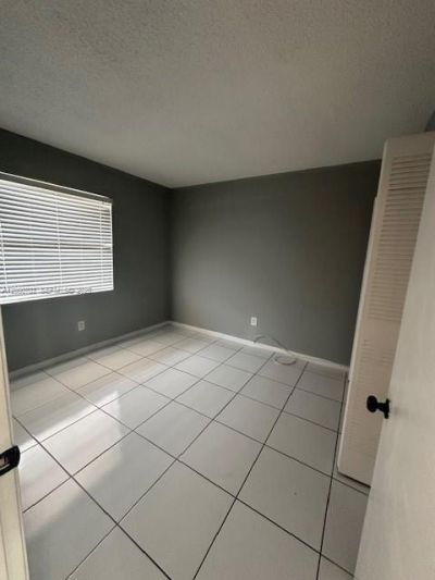 20800 NE 8th Ct , Unit 105-17, Miami, FL 33179 Photo