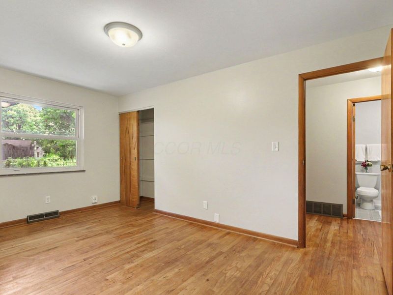 3824 Shamrock Drive , Columbus, OH 43227 Photo 19