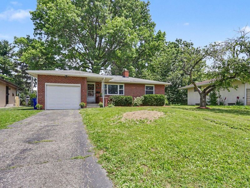 3824 Shamrock Drive , Columbus, OH 43227 Photo 3