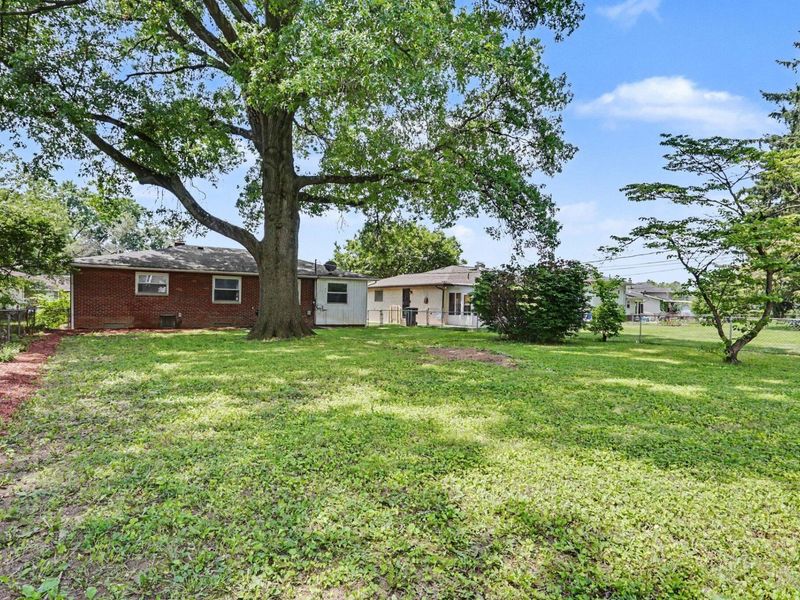 3824 Shamrock Drive, Columbus, OH 43227 Photo 32