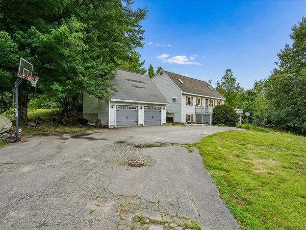 10 Armands Way, Dunbarton, NH 03046