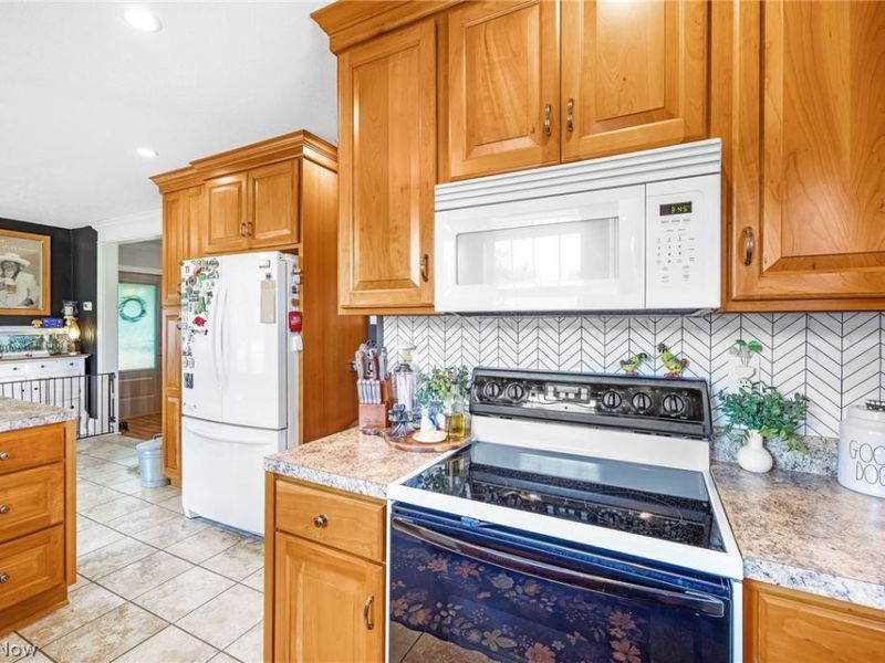 12681 Orrville Street NW, North Lawrence, OH 44666 Photo 18