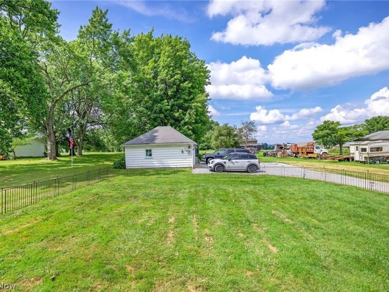 12681 Orrville Street NW, North Lawrence, OH 44666 Photo 25