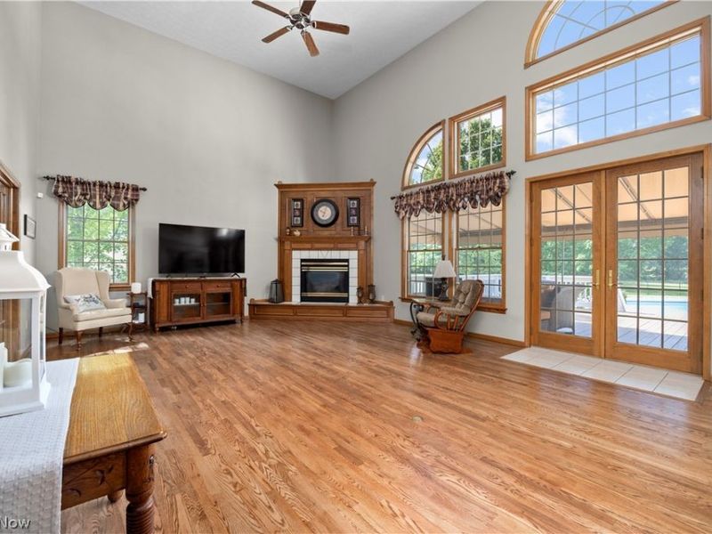 38799 Arbor Court, Grafton, OH 44044 Photo 5