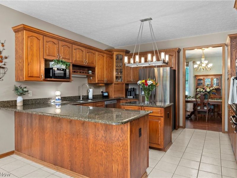 38799 Arbor Court, Grafton, OH 44044 Photo 8