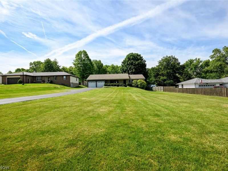 3170 Menough Road, Ravenna, OH 44266 Photo 2