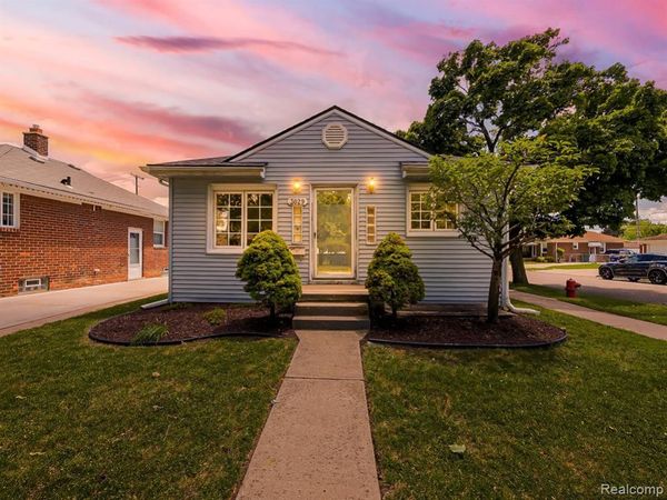 3029 Ferris Avenue, Lincoln Park, MI 48146