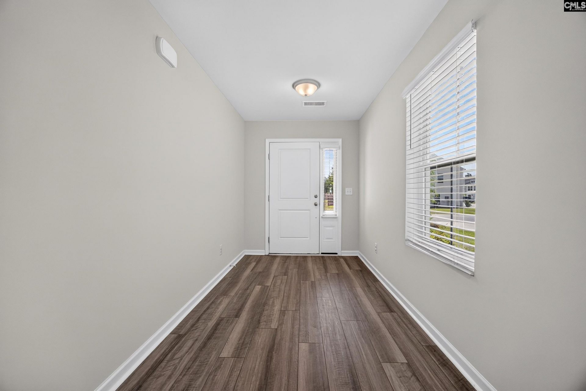 453 Pepperbush Lane  Photo 5