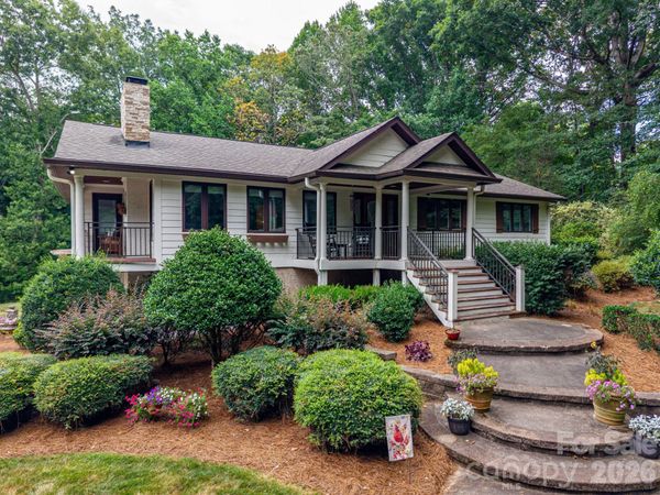 2206 Hillside Drive , Dallas, NC 28034