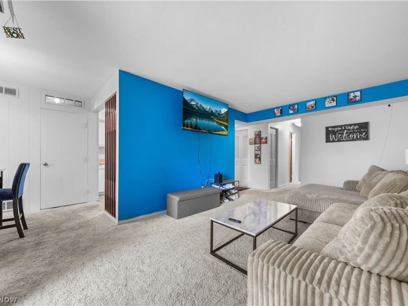 6330 Greenwood, Unit 103, Sagamore Hills, OH 44067 Photo 7