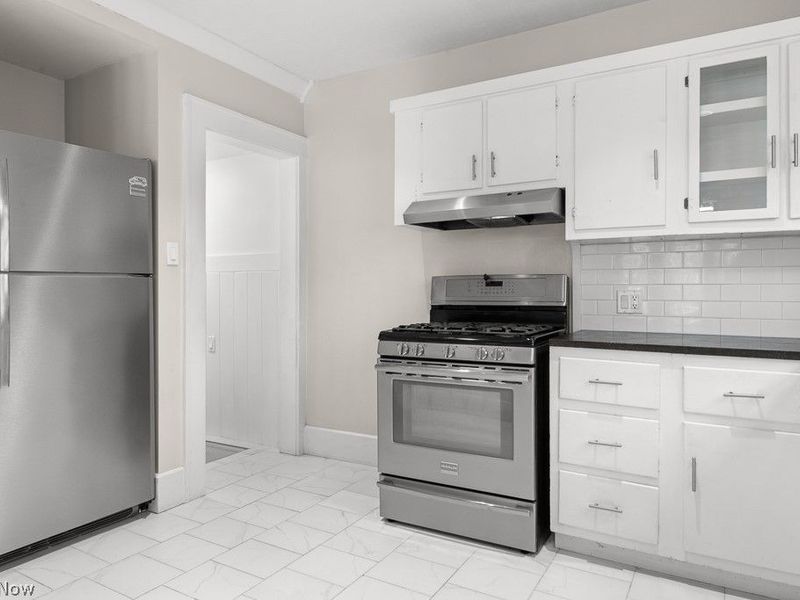 1223 N Howard Street, Akron, OH 44310 Photo 23