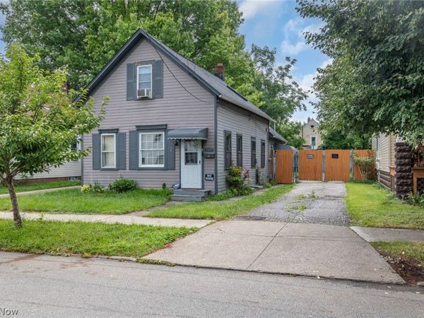 3521 W 49th Street , Cleveland, OH 44102